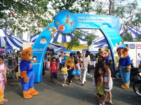 Moms & Kids Activation — Photo 5